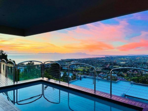 Mountainside 2 bed house with jaw dropping views !